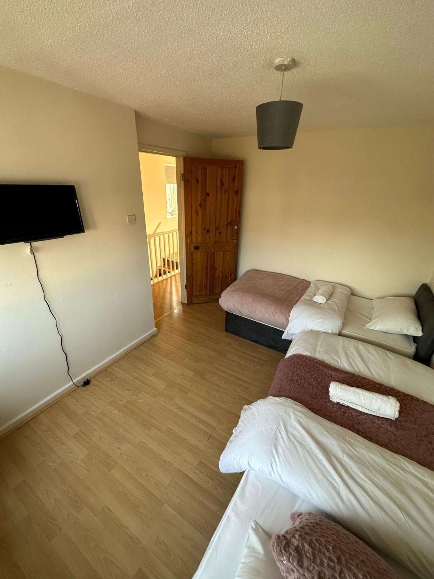 3 Bedroom Apartment Close To Manchester City Stadium And Coop Live Eksteriør billede
